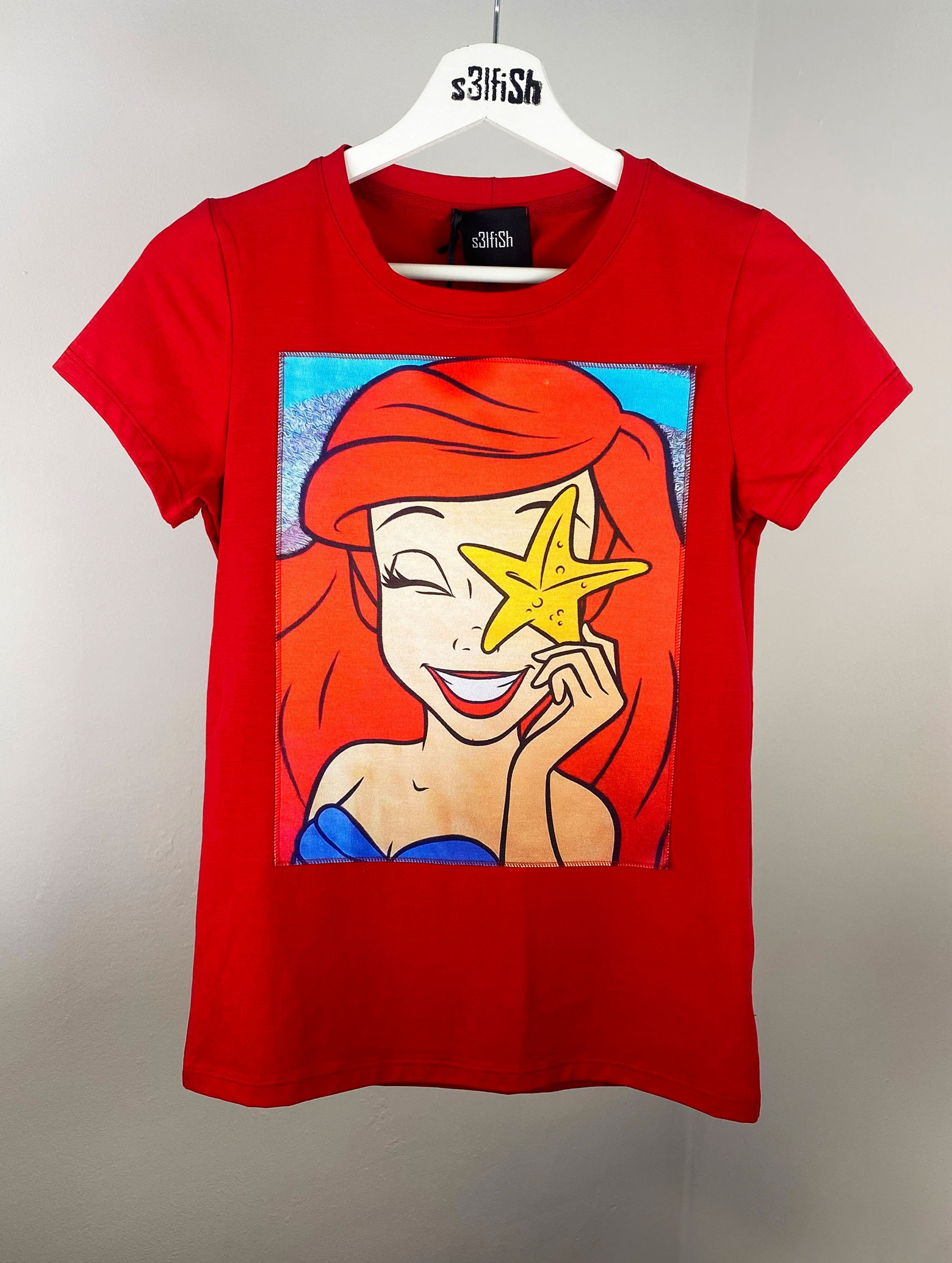 Дамска тениска Ariel red