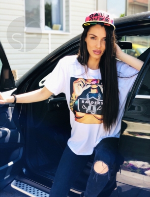 Дамска тениска Bad bad Girl бяла